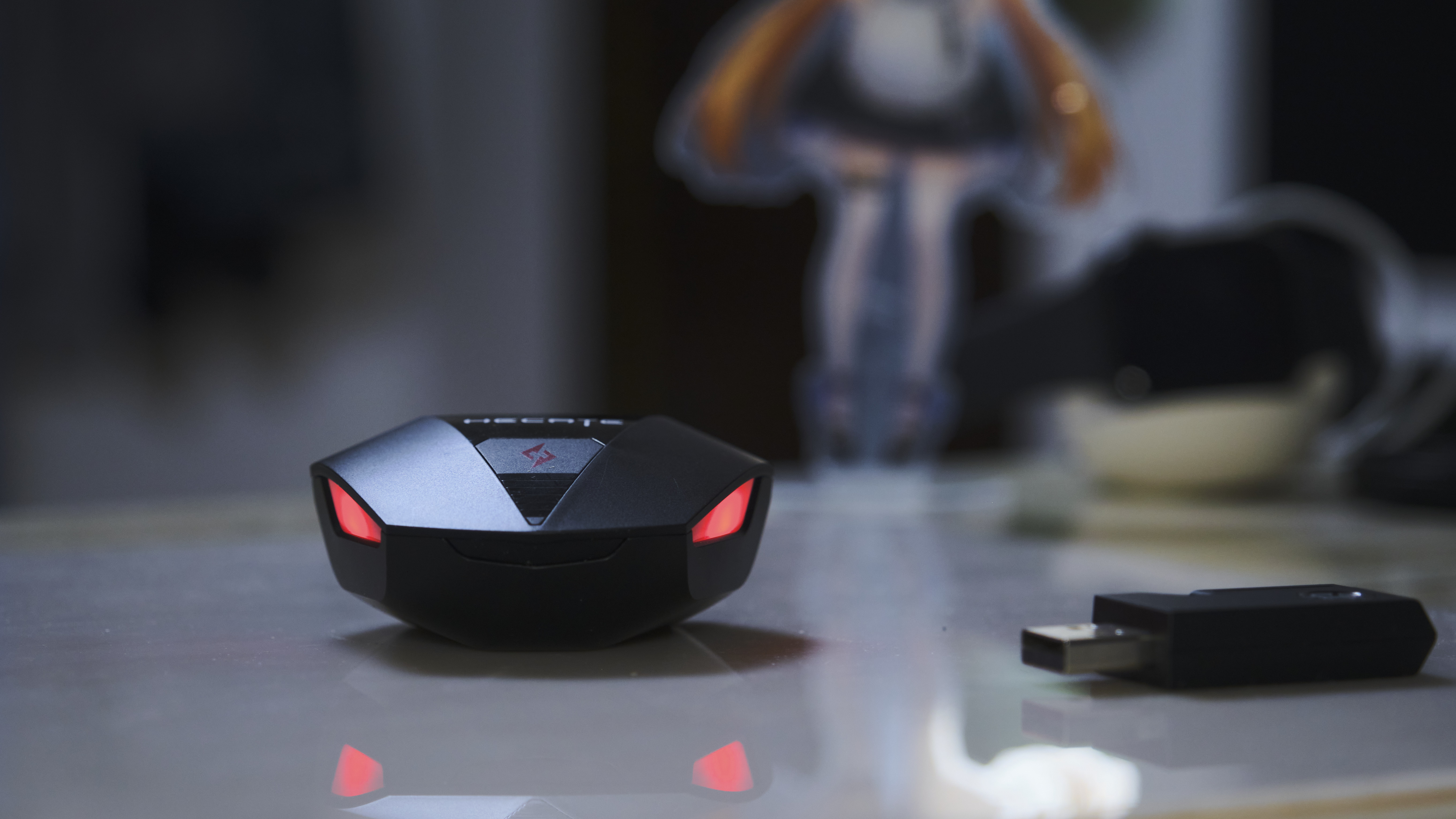 漫步者电竞GT4S体验：优缺点都十分突出的低配cyberblade